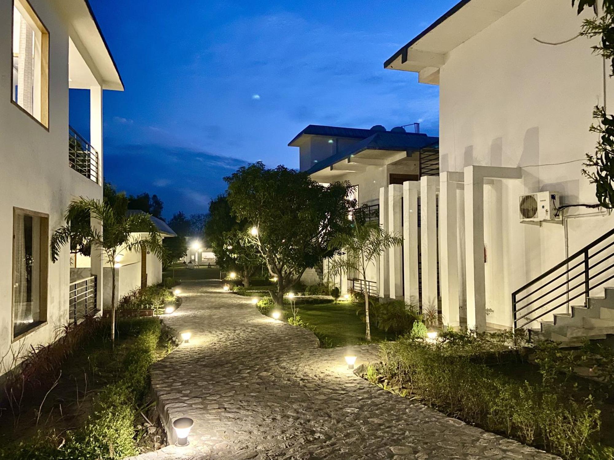 The White Oak Corbett Spa & Resort Ramnagar  Ngoại thất bức ảnh