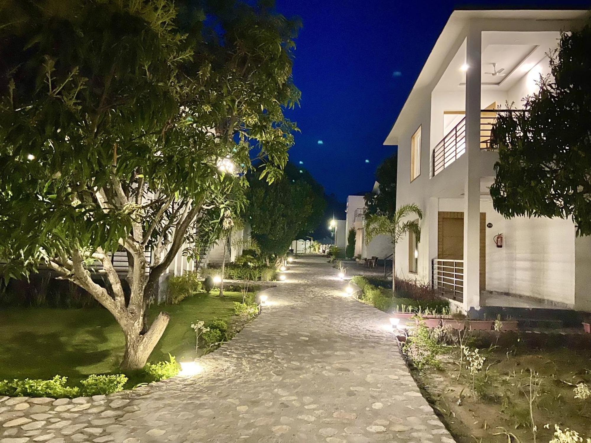 The White Oak Corbett Spa & Resort Ramnagar  Ngoại thất bức ảnh